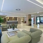 Estudio En Primera Linea De Playa *