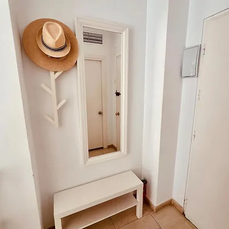 Apartamento Estudio En Primera Linea De Playa Fuengirola